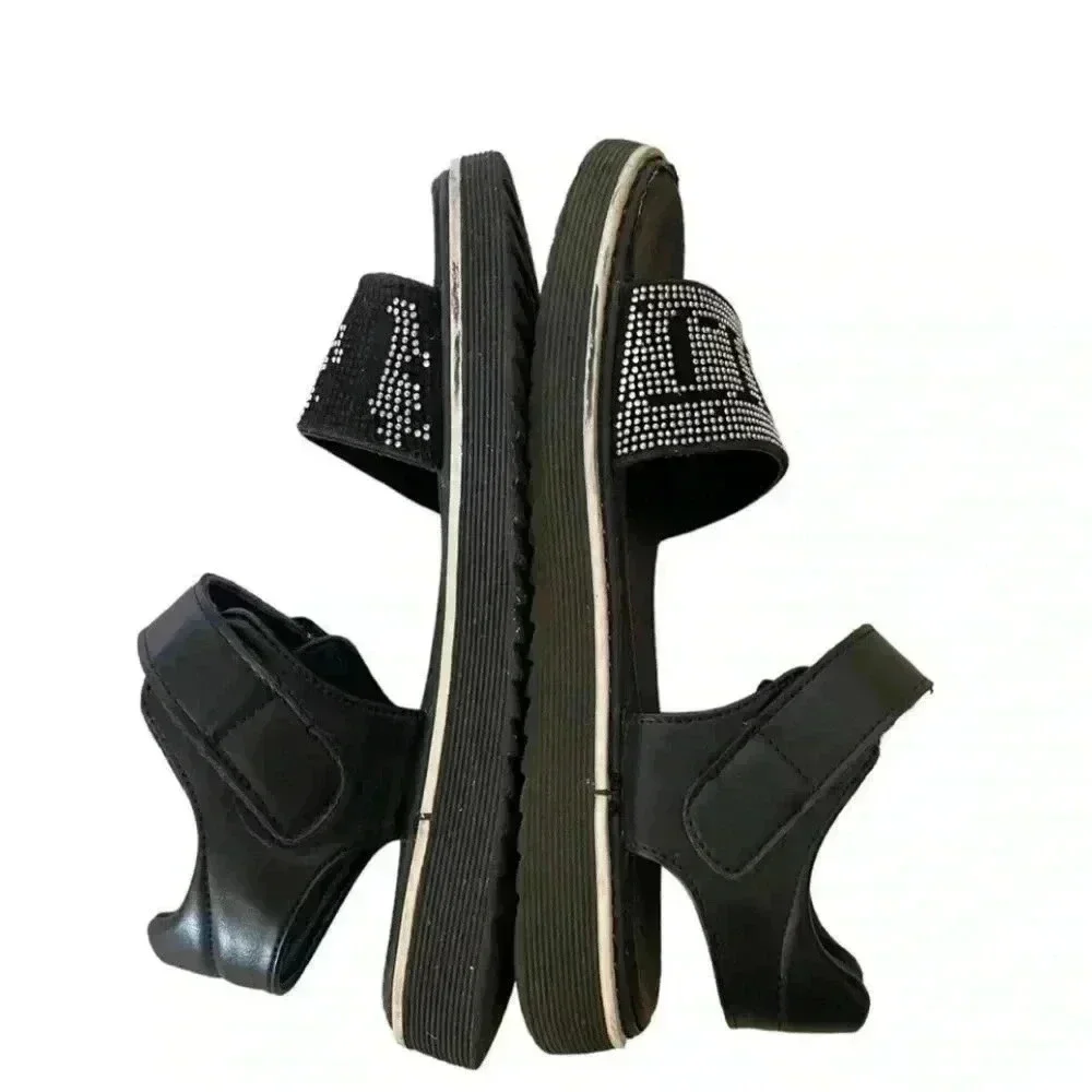 N/A black leather